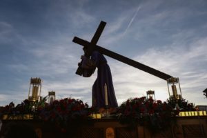 La participación hizo procesionar fe y tradición en Valdemorillo en su brillante Semana Santa 2023