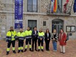 Lee más sobre el artículo Este lunes comienzan a desempeñar sus labores los 8 trabajadores contratados por el Ayuntamiento dentro del Programa Público de Empleo-Formación para la Activación Profesional