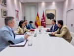 Lee más sobre el artículo Ayuntamiento y Comunidad de Madrid estrechan su colaboración en materia educativa