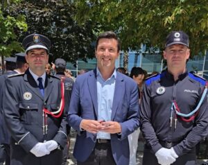 Lee más sobre el artículo Valdemorillo sigue avanzando en materia de seguridad con el refuerzo en medios humanos y materiales de la Policía Local para un servicio aún más efectivo