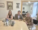 Lee más sobre el artículo Reunión con la directora gerente del Hospital Universitario El Escorial para valorar la situación de la atención sanitaria en Valdemorillo